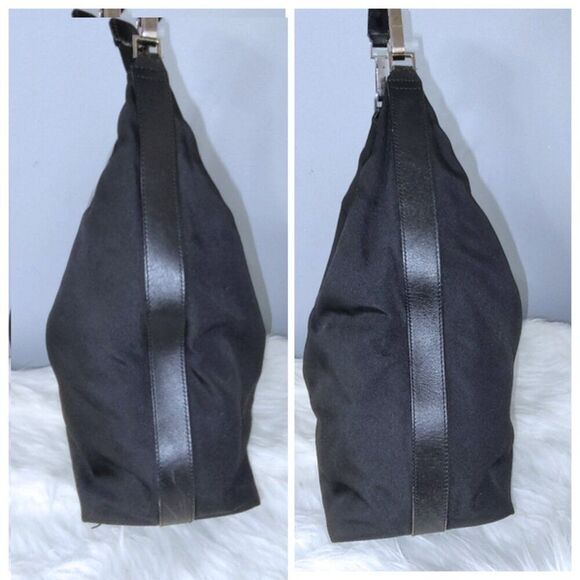 Gucci Jackie vintage canvas/leather shoulder bag EUC w/COA - Picture 4 of 9